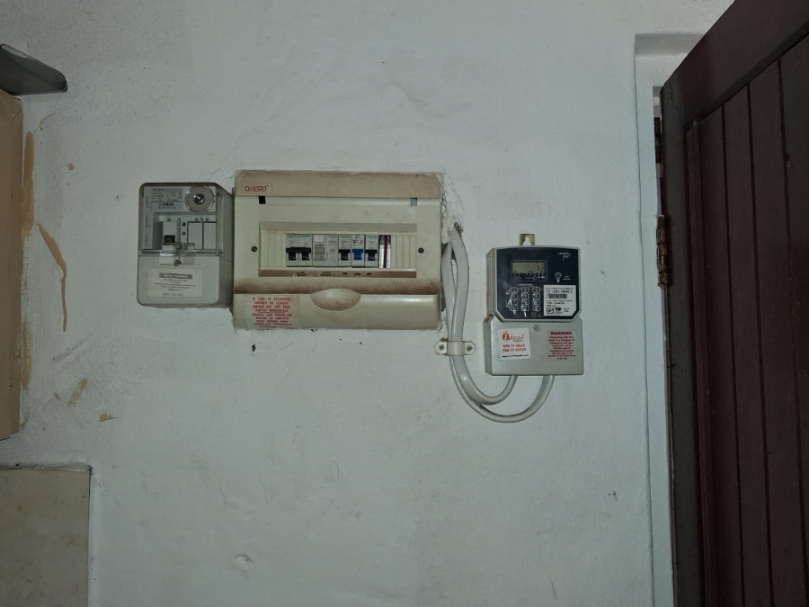 To Let 1 Bedroom Property for Rent in Summerpride Eastern Cape